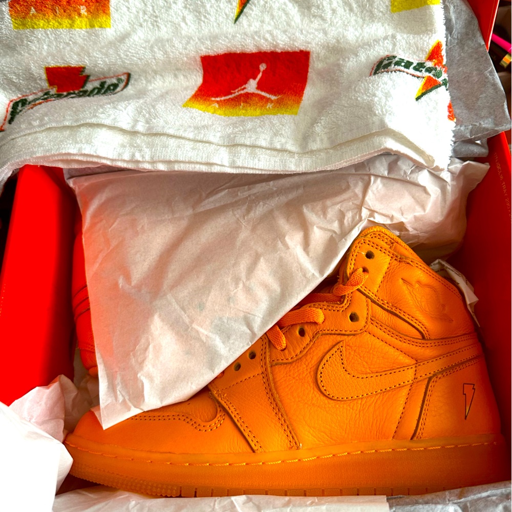 Air Jordan 1 RET HI Orange Peel sneakers - Picture 3 of 11